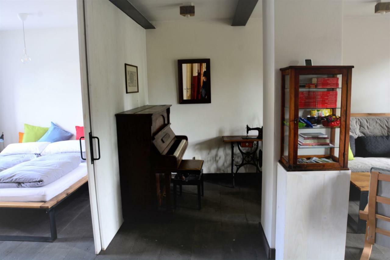 Stiftsherrenhaus Münstermaifeld Zewnętrze zdjęcie
